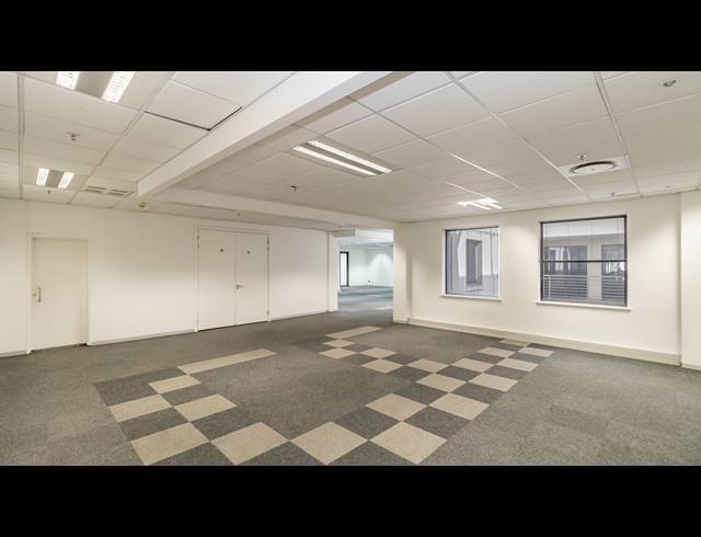 819M² OFFICE TO LET IN ROSEBANK